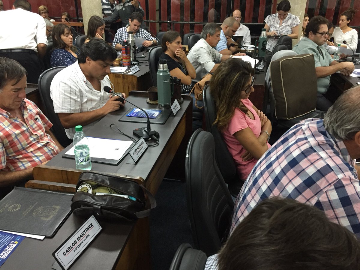 EricAlarcon_'s tweet photo. Junta Departamental de Florida recibe a mesa departamental del Movimiento “Un Solo Uruguaya” https://t.co/JWlsccjW7N