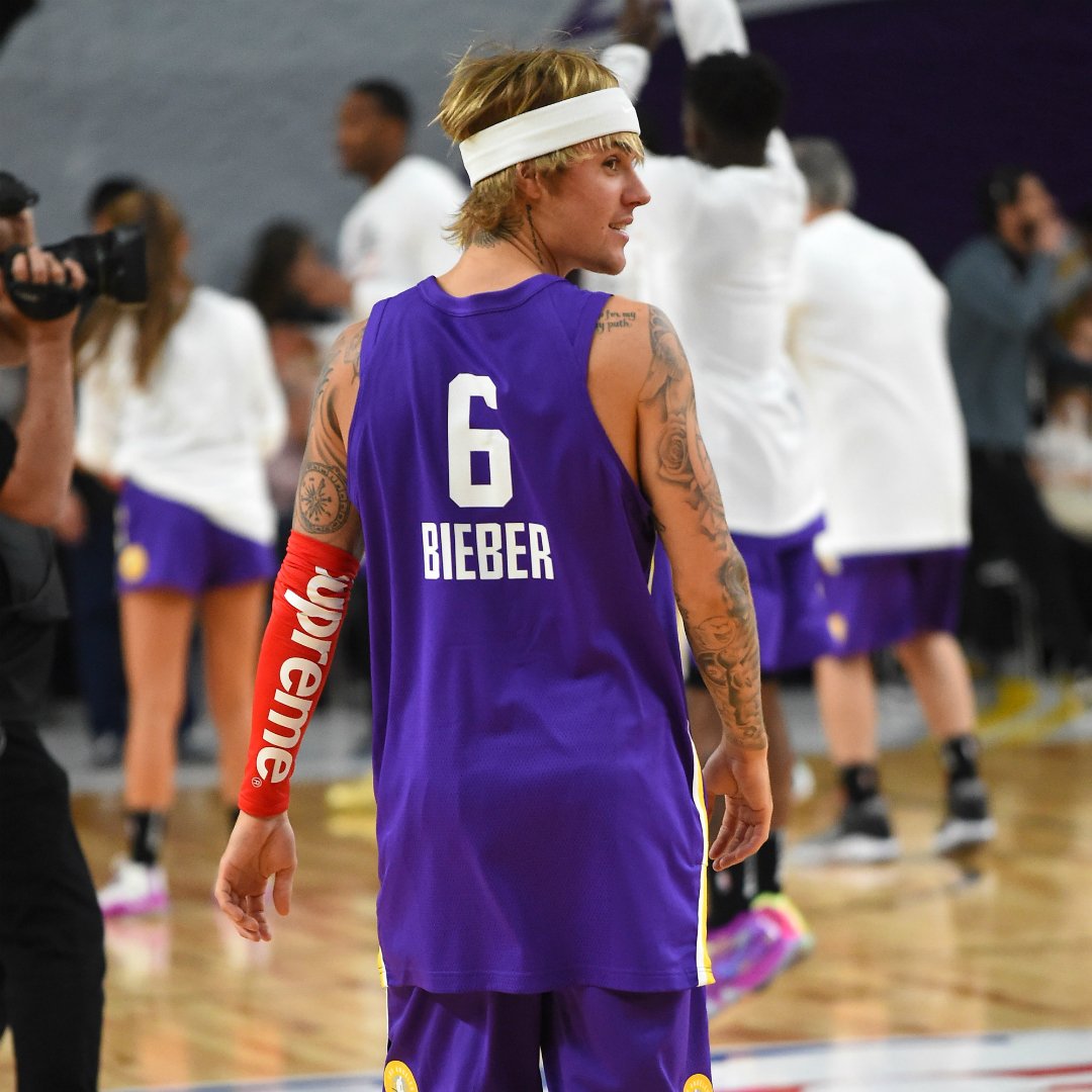 The Sporting News on X: Justin Bieber rocking the Supreme shooting sleeve  for tonight's #RufflesCelebGame  / X