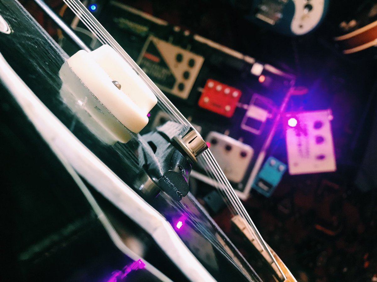 johndragonetti's tweet photo. Haven’t changed the foundation of my pedal board in well over a decade. #kloncentaur @empress_effects #Tremolo @ehx #MemoryMan @zvex #FuzzFactory @voxamps #wah #RAT + New treats @deiodepedals #FestyvalWynd #vintage #guitars #JackDrag @thesubmarines https://t.co/zyV2M10Ktp