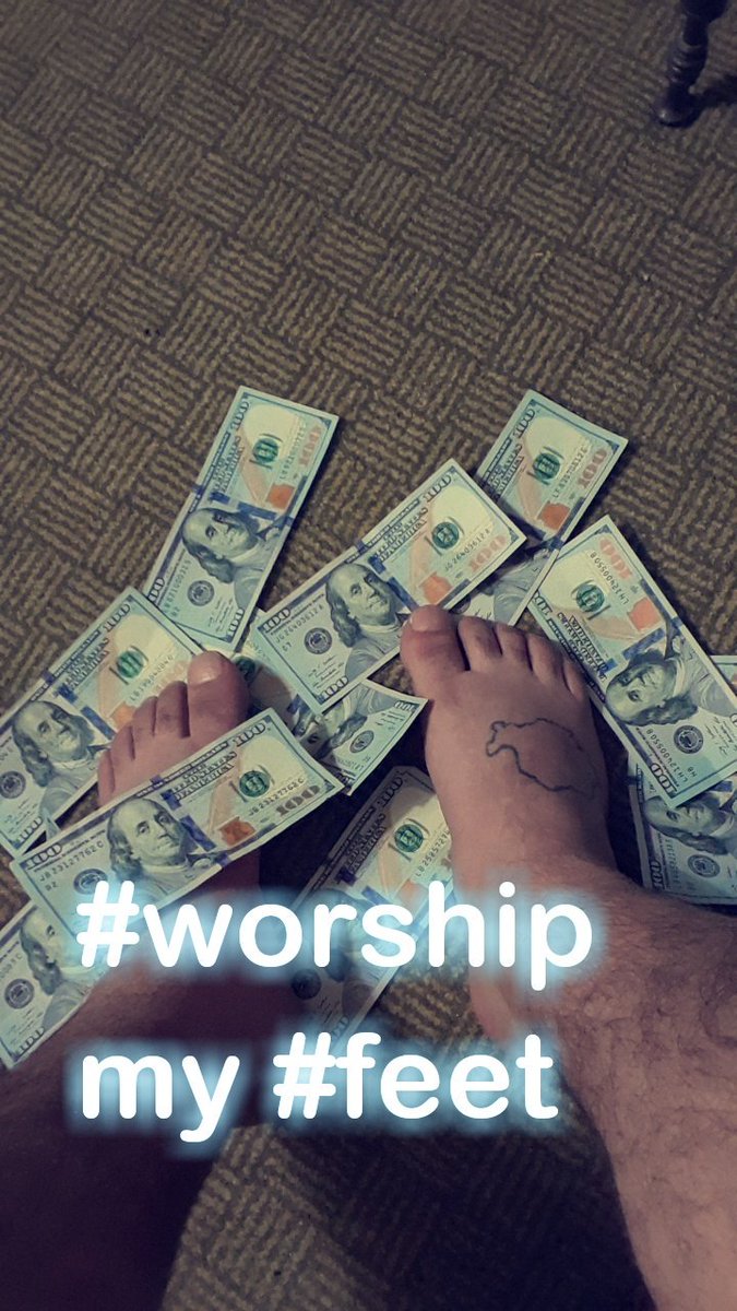 MDre28's tweet photo. #worship my #feet you #worthless #losers #paypig #findom #cashmaster #feet #feetfetish #footfetish #footworship #footmaster #feetking #masterdre 
#youpayiplay start the contributions you #dirty fkn #pigs https://t.co/AblWO42fWk