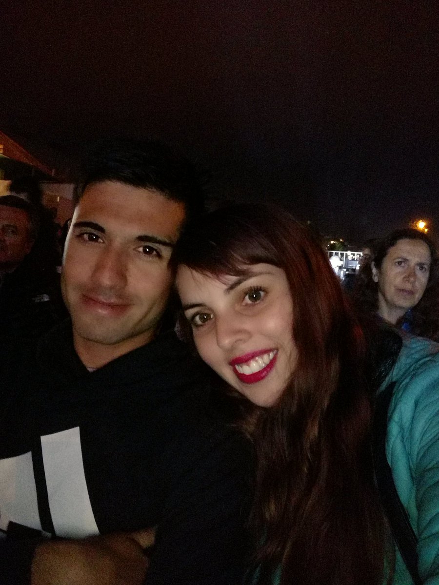 SweettDanii's tweet photo. #festivaldelosvilos #love https://t.co/xjY85LAw11