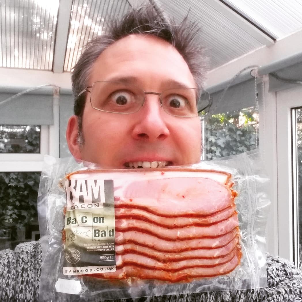 theboytangent's tweet photo. Clear your social calendar. We have to cook!
Looking forward to getting my teeth into this super-hot 'Bacon Bad' from @bamfooduk - infused with #CarolinaReapers, #MorugaScorpions &amp; #BhutJolokia #Chillies.
🐷+🔥🔥🔥 =😍
#baconbad #bacon #bamfood  #breakingbad https://t.co/h7dNcjghfj