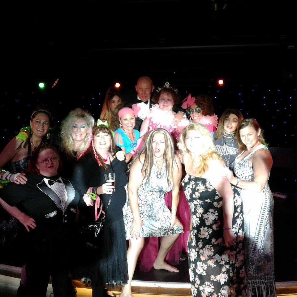 MorganLenox's tweet photo. One year ago today- The first prom I ever went to. Ended up as the prom queen surrounded by my friends the #GorgeousLadiesOfWrestling.   Greatest moment of my life.  #BawledMyEyesOut #HappyTears #Glow #Afterglow #AfterGLOWCruise #NewYorkCity #GoAndGlow https://t.co/dNnbFHo4aL