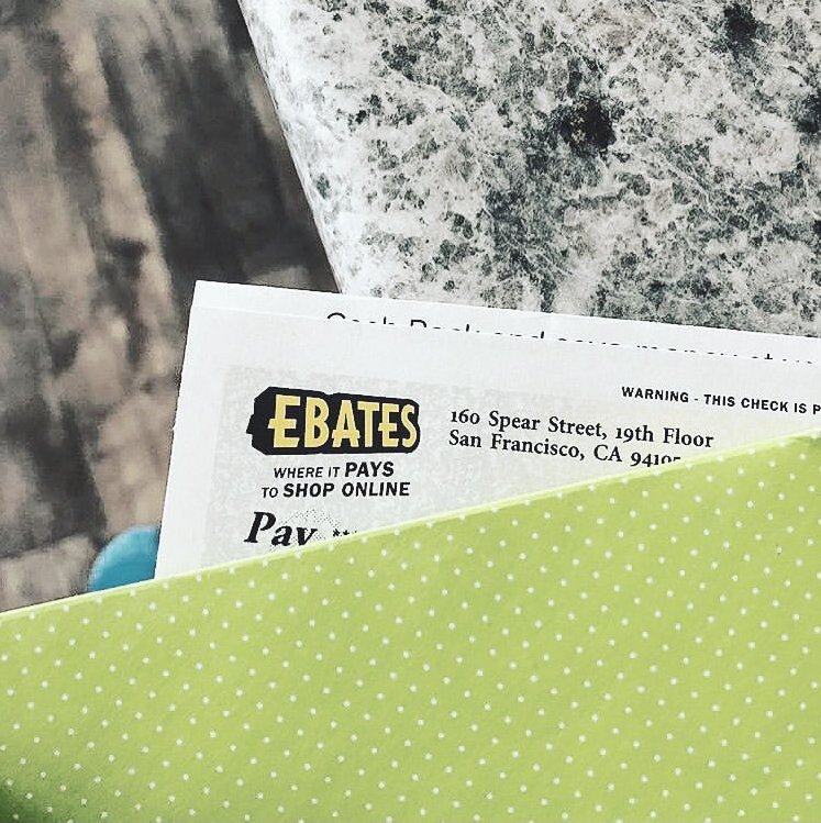 Rakuten's tweet photo. The most wonderful time of winter is upon us 💸 What are you spending your #BigFatCheck on? https://t.co/mUC48kJxru