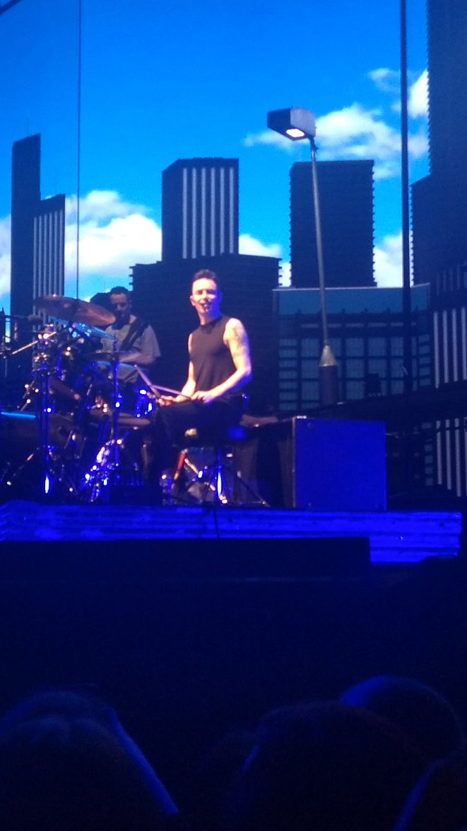LauraRoseBusby1's tweet photo. @scarybirdakacaz @thescript @TheScript_Danny Will just have to have my daily script on twitter 💚😂 missing them already 😂💚 https://t.co/ncJYSz2sGc