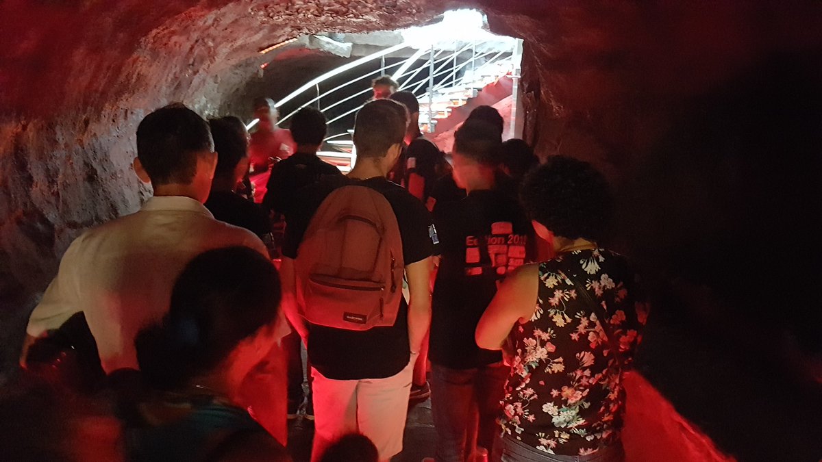 LyceeStella's tweet photo. Visite matinale à la cité du volcan avant le jury final des 24h de l'innovation #24Hinno974 https://t.co/n97qs5Y3FL