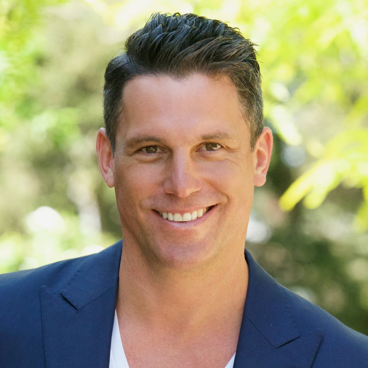 We are very excited to announce a keynote speaker for the national conference entitled STAND. Tall. Proud. Together. Chris Helder will be presenting on Saturday, 27th October and we cannot wait to hear his message about cutting noise in our lives. chrishelder.com