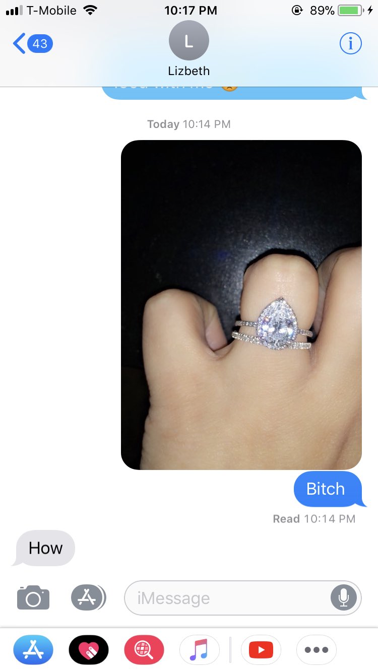 How to Take a Picture Perfect Engagement Ring Selfie