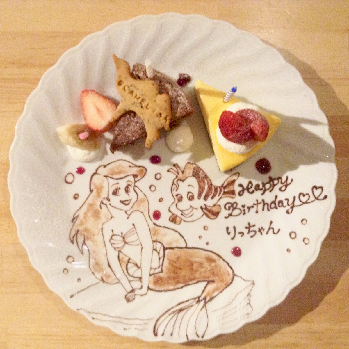 G C Camelish A Twitteren ありがたいことに明日18日のランチタイムは満席です ランチの予約は締め切らせていただきます 本日は空いてますよ かわいいアリエルのプレート ほんわかした色合い キャメリッシュ Camelish ギャラリーカフェ Roppongi