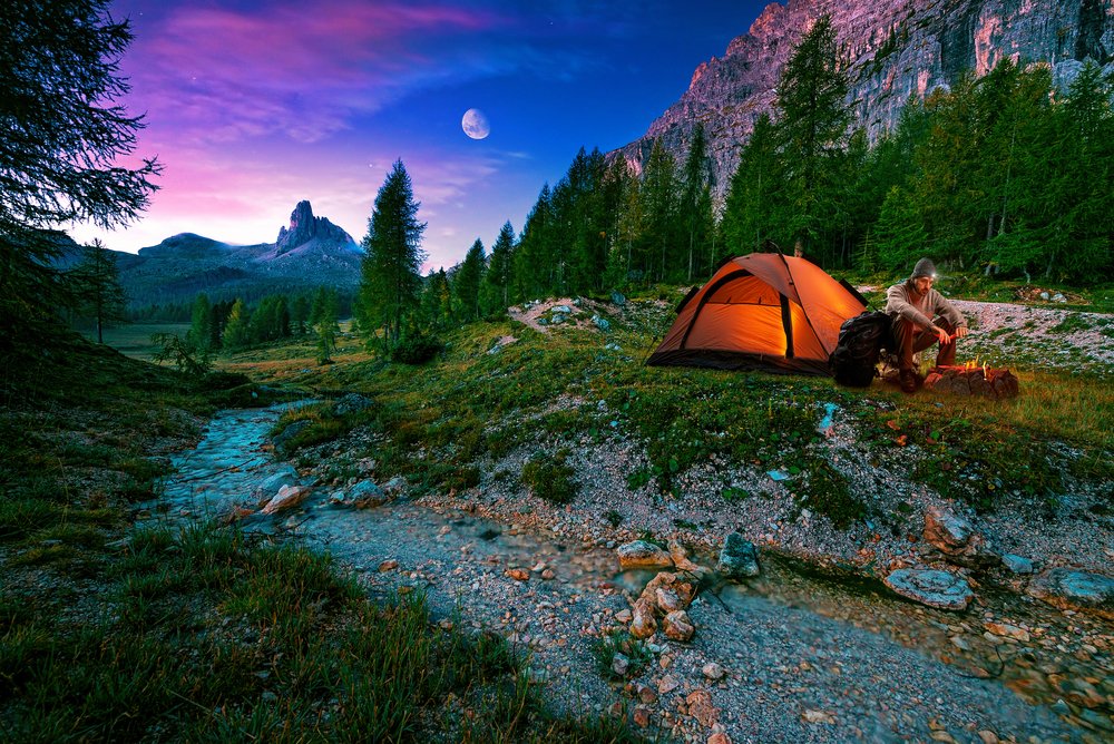NFCampingGuides's tweet photo. If you're thinking of planning a camping trip, check out our site to see how our resources can help! https://t.co/zLkQwz3l9e