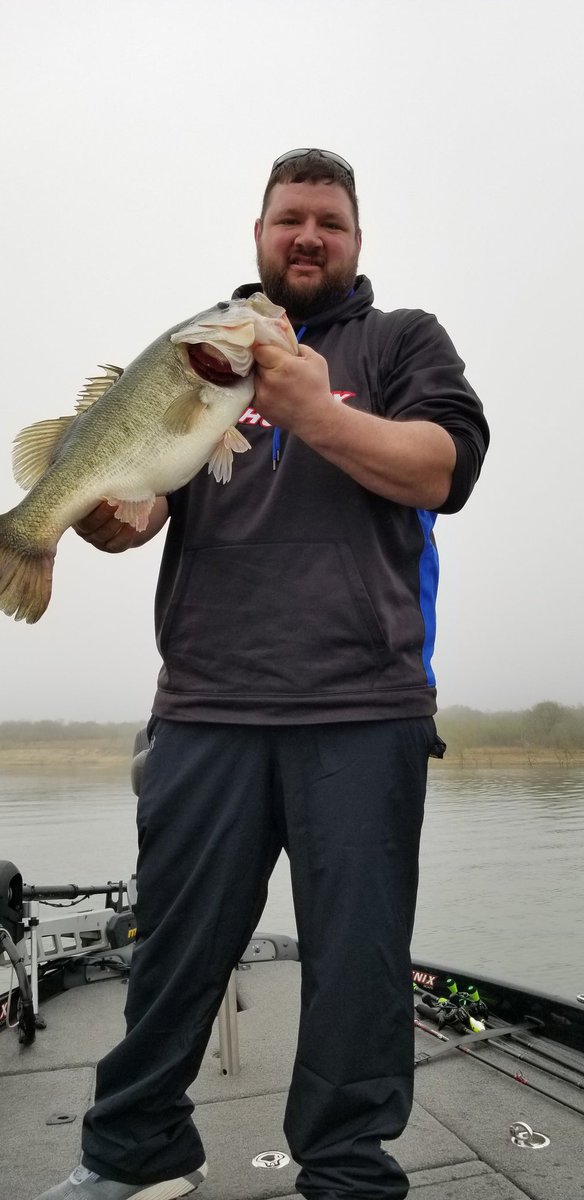 grantuprr's tweet photo. 7lb 14oz was the big for the week. Had a great time in Texas. https://t.co/D4Nww9c12T