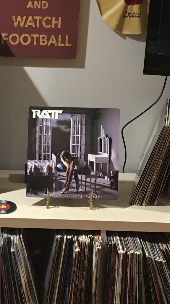jkoe72's tweet photo. Kicked off my Friday night with @theRATTpack Invadion of your Privacy tonight. #YourInLove https://t.co/3BvEE8UZR6