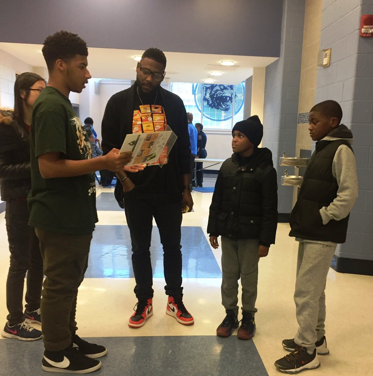 humanecologyedu's tweet photo. JA Company Program Works!
Junior Achievement students sold 80 shares of their Company stock at a basketball game...#6secondpitch JUST SELL IT https://t.co/qwymDxk0CA