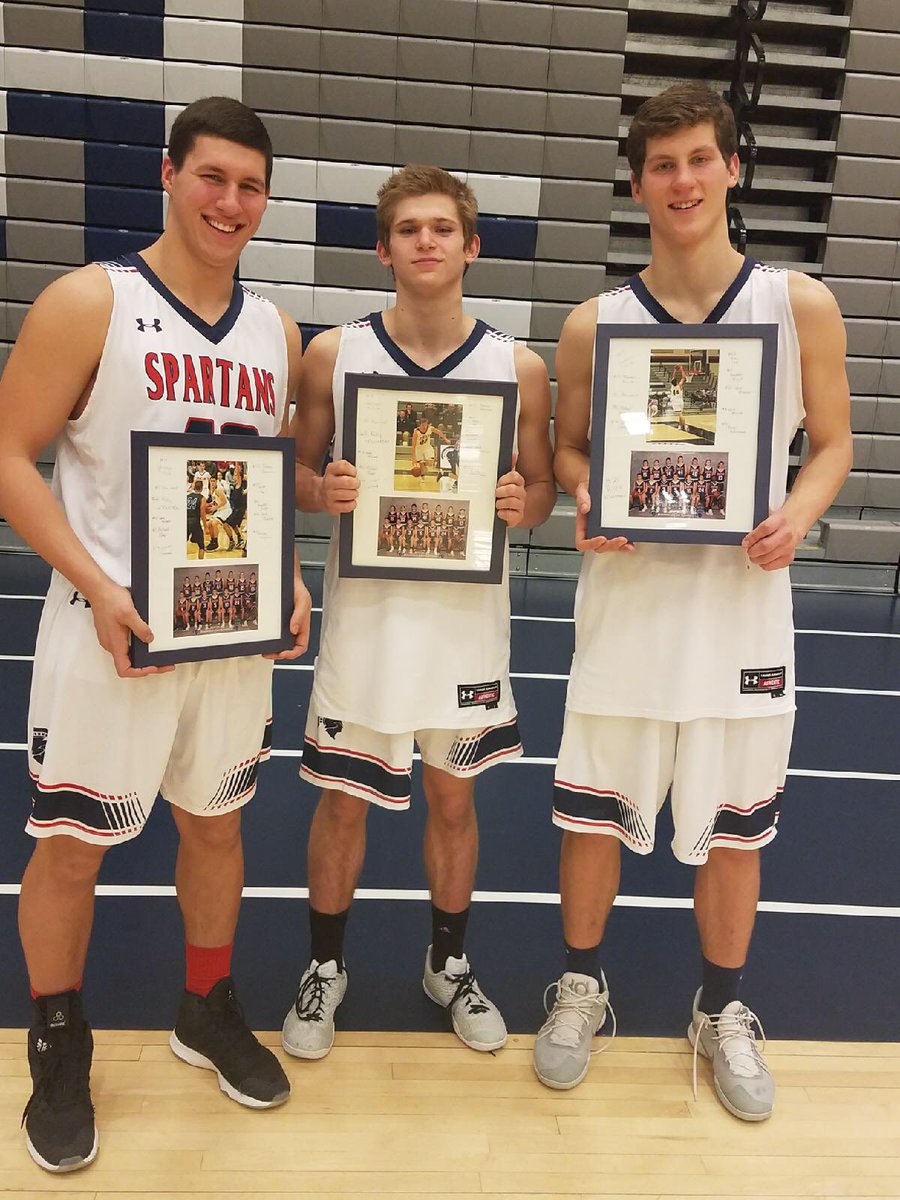 BEHS_SDE's tweet photo. Congratulations to our @BrookEastBball seniors on Senior Night! https://t.co/GGWarG7gFI