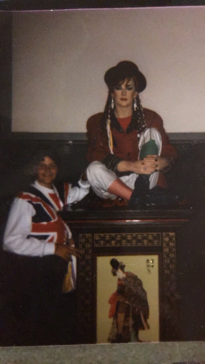 DebbieChisnell's tweet photo. @MolliePriestley @BoyGeorge missing my happy peeps... love when my friends send me encrypted club lyrics. Xx💜 https://t.co/gloEEHGPY9