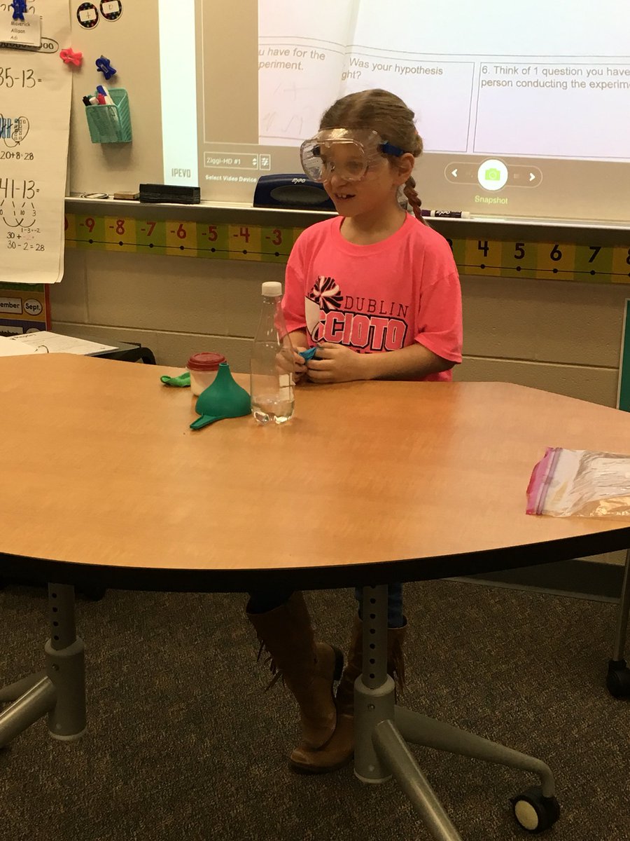 megfalco's tweet photo. Scientist of the Week! @ceDCSD https://t.co/j0fdUSUwmo