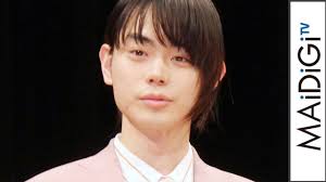 菅田将暉の髪型パーマ特集 必殺セット法伝授 最新ヘア随時更新 知って得しよ