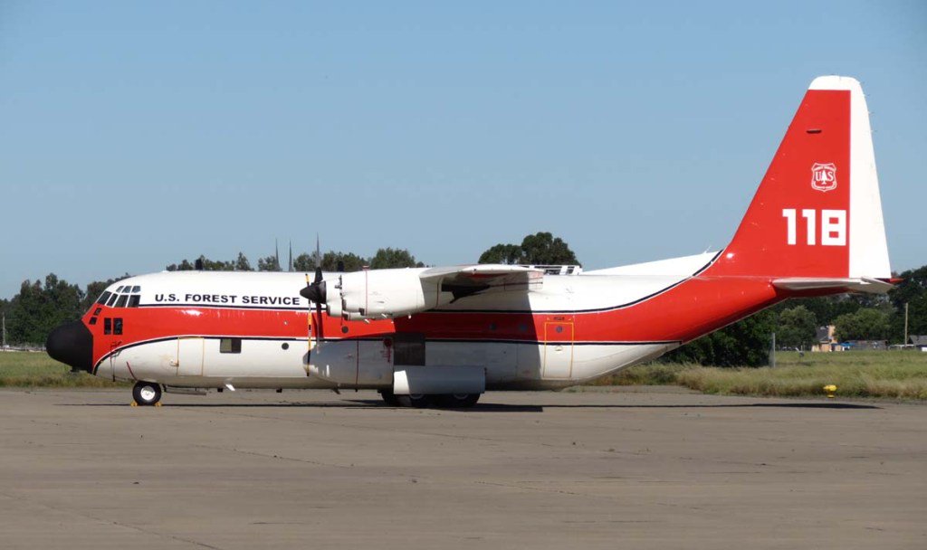 FireAviation's tweet photo. Forest Service to abandon Coast Guard HC-130H program. Transfer and conversion of seven Coast Guard HC-130H aircraft into #AirTankers is to be cancelled. #wildfires #AirTanker https://t.co/YQ7K6LVeft https://t.co/nbbYU84mql