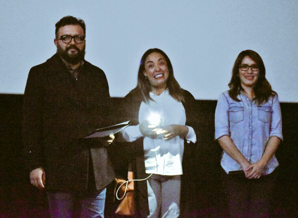 Carlos__Maria's tweet photo. Así arranca la #63MIC en León. Gracias por acompañarnos hoy, recuerden que podremos disfrutar de esta muestra hasta el 28 de febrero. Serán 13 películas multipremiadas para quienes disfrutan del séptimo arte. El cine vuelve al cine. #CulturaLeón https://t.co/TzoryqQttM