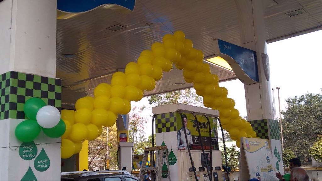 BPCRetailVizag's tweet photo. @BPCLRetail @BPCLimited @34Prabhu @AbbasAkhtar18 #SpeedDay celebrations at #BPKakinada, #EastGodavariDist #ecofriendlyspeed https://t.co/ZTElT96xnm