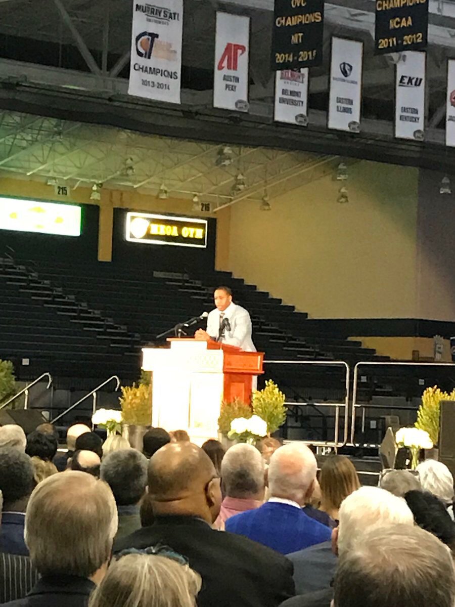 SiP03's tweet image. Where do I start....It was a blessing and a Humbling Experience tonight to be Inducted into the Hall Of Fame!!! Means so much to me and My Family!! Thanks for everything this Community and University has done for me!! Once a Racer Always A Racer!! @MurrayStateAD @MurrayStateMens