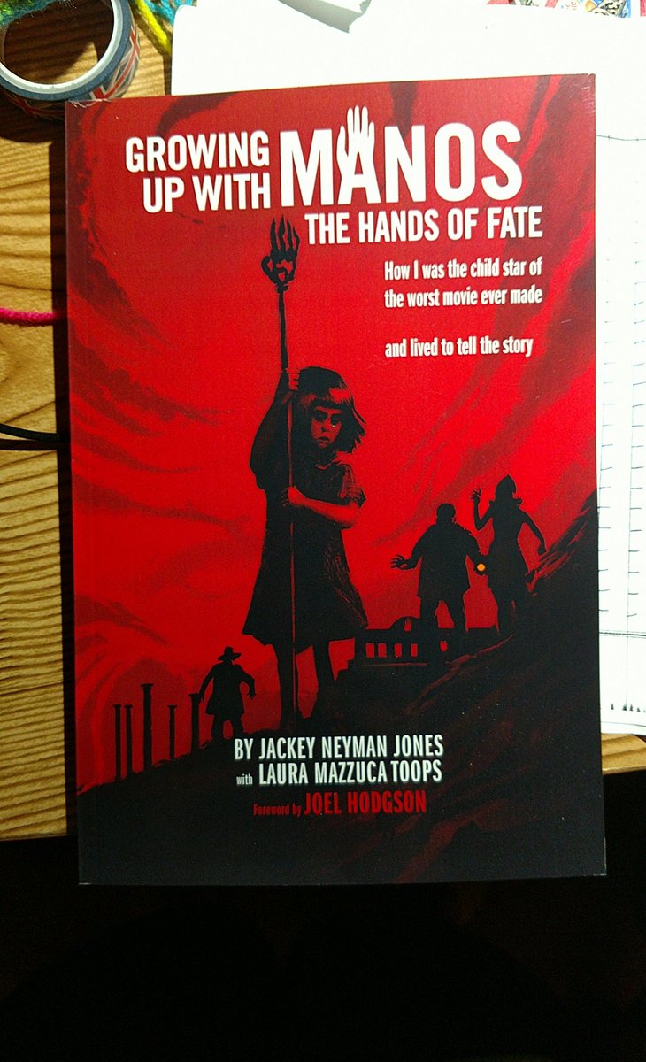 HippyHeartnSoul's tweet photo. Excited to start this book #growingupwithmanos by @JackeyNeyman ...signed & everything! Ty so much Jackey ♥️😊 #manosthehandsoffate #MST3K https://t.co/mnXijALl6G