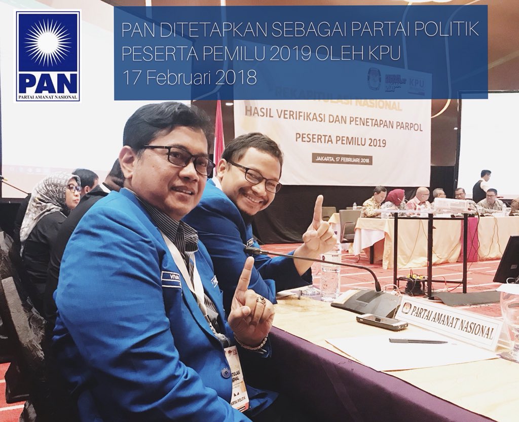 vivayogamauladi's tweet photo. “PAN ditetapkan sebagai partai politik peserta Pemilu 2019 oleh KPU. Mohon doanya agar PAN dapat menjadi matahari yg menyinari demokrasi Indonesia agar lebih terang &amp; bermartabat.”
@tribunnews @jpnncom @republikaonline @BeritaPAN @chirpstory https://t.co/6NM8wNqQAP