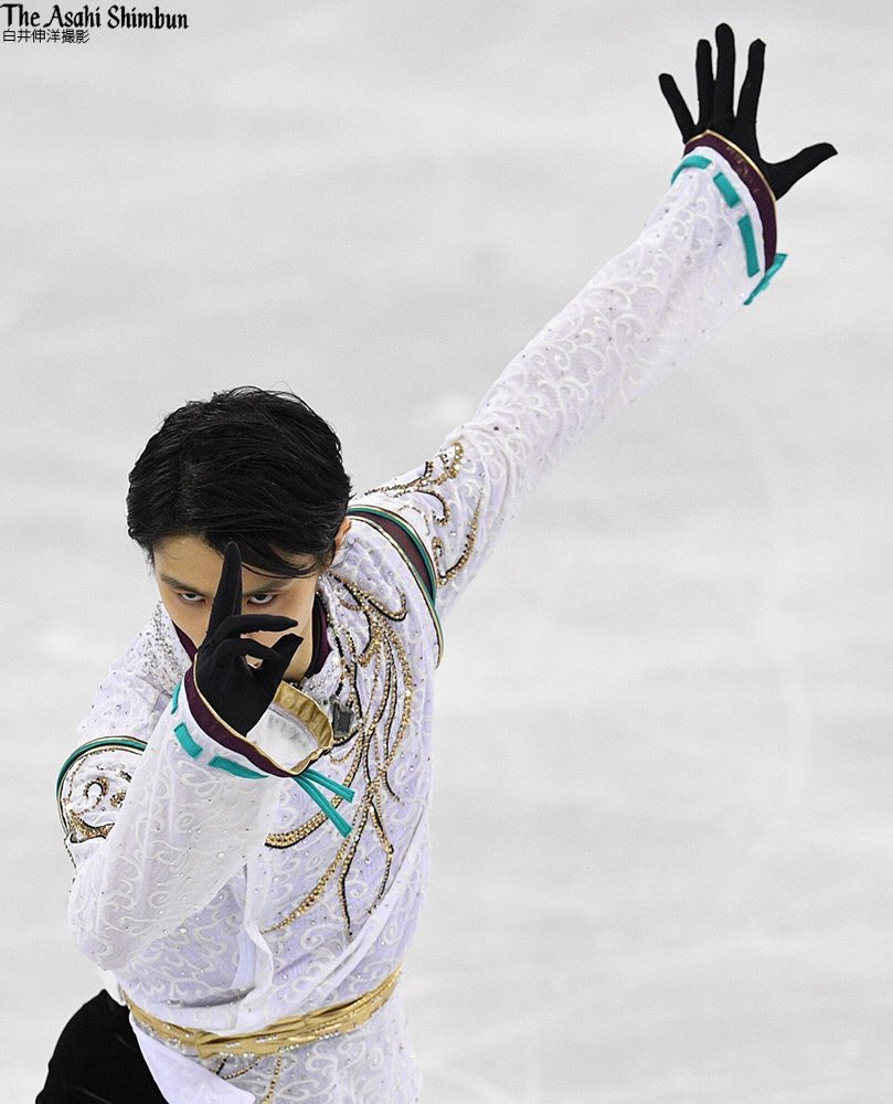 ゆっけ 羽生結弦の陰陽師の衣装良き良き メダル圏内おめでとう ゆっけ 羽生結弦の陰陽師の衣装良き良き メダル圏内おめでとう