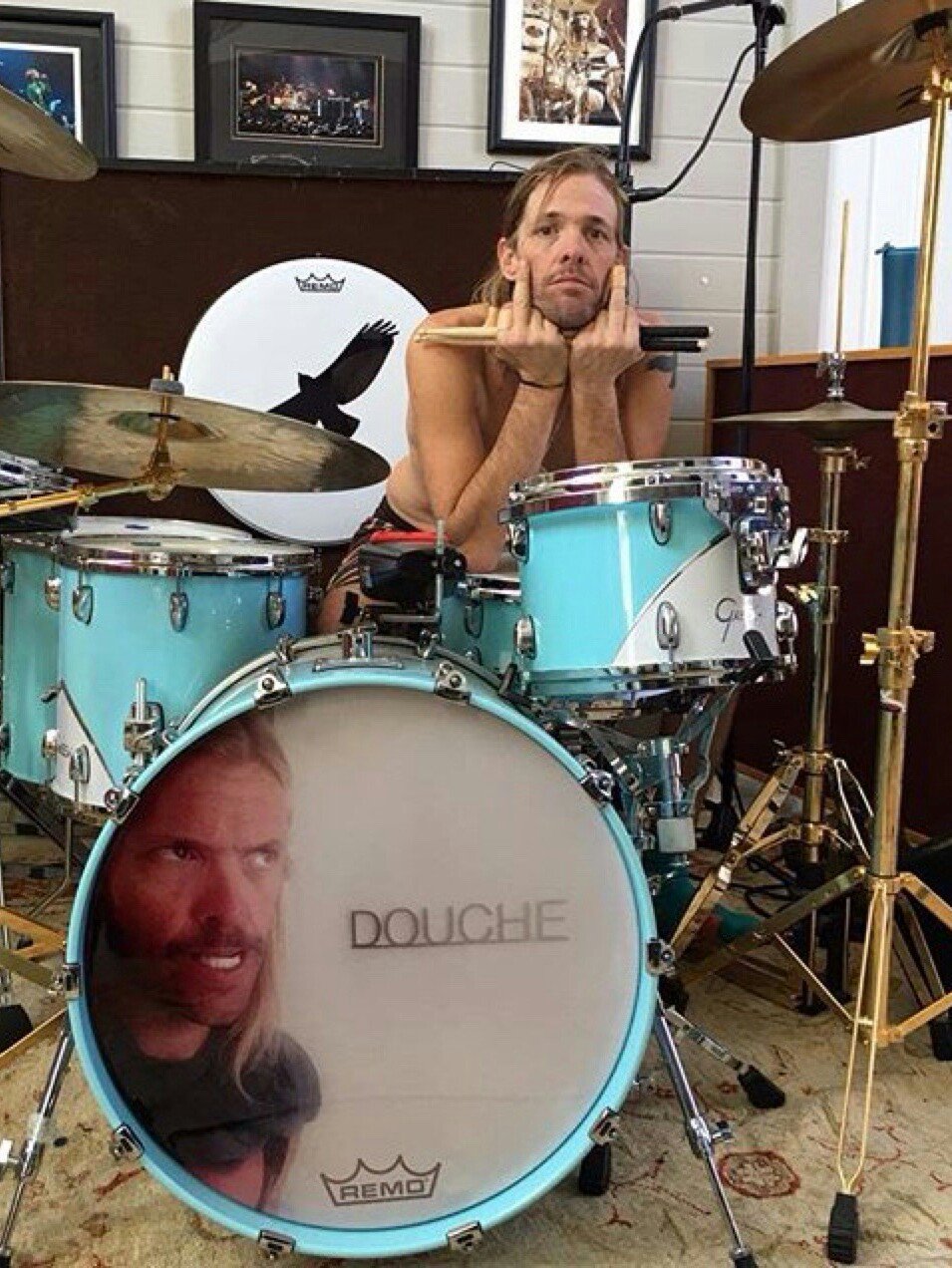 Happy birthday to aquarius legend, taylor hawkins! we love your talented and beautiful unproblematic ass! 