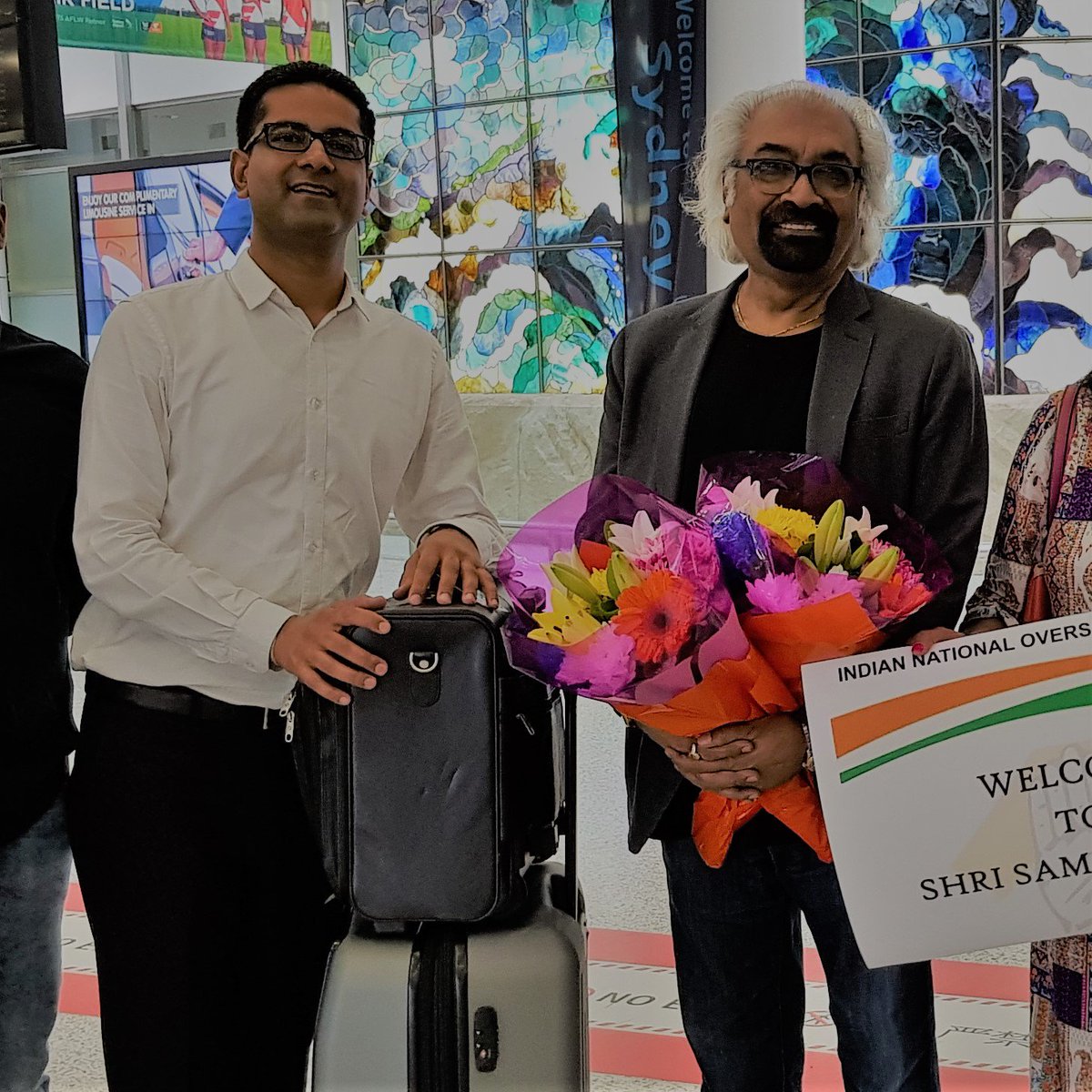 sampitroda's tweet photo. I want to thank Indian Overseas Congress - IOC @IOC_Australia specially @manojsheoran_ Manoj Sheron and his Team for hosting an event in Sydney and Melbourne. https://t.co/d9oMDpwnV9
