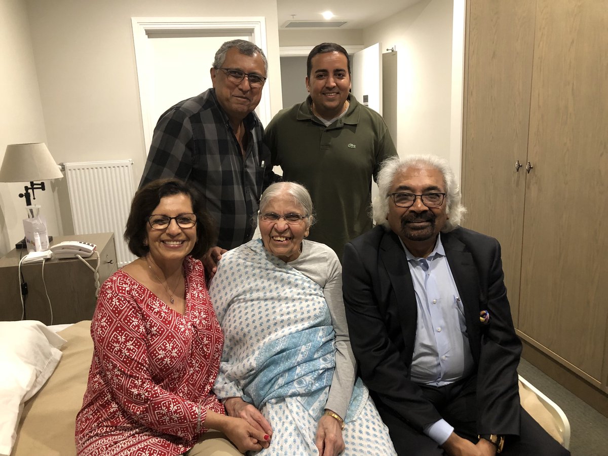 sampitroda's tweet photo. While in Melbourne, I was lucky to meet my sister's granddaughter working there and my daughter's husband Sameer's Grand Ma and his uncle. https://t.co/jqbBoMn9zO