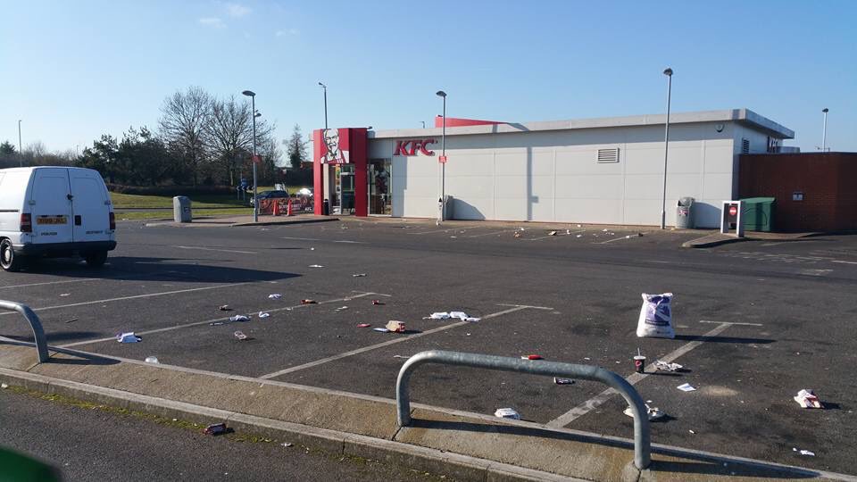 hxjames's tweet photo. @KFC_UKI is this considered an acceptable way to leave your car parks at night? The McDs next door is always spotless! https://t.co/MiZQPXznep