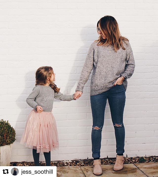 sevenbootlane's tweet photo. Pretty tones of blush, grey and denim, picture perfect 🌸 Juliet pink suede https://t.co/3ISC3FHpGX https://t.co/9ZeEVA1Ht8