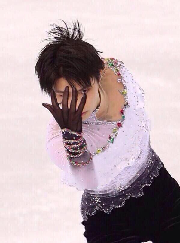 うめし Twitterren 羽生結弦 五輪のたびにff化する 左ソチ右平昌 絶対天野喜孝作画やん うめし Twitterren 羽生結弦 五輪のたびにff化する 左ソチ右平昌 絶対天野喜孝作画やん