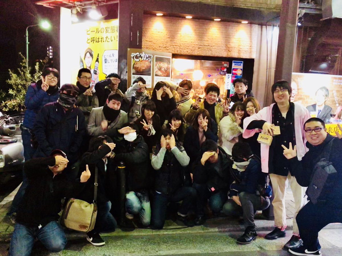 池袋の風 年内無休 田村ゆかり Birthday Live 18 Tricolore Plaisir 開演まで1週間 ゆかりんの誕生日まで10日 本日はその想い溢れる王国民のみなさんの集いでした 写真はsns用として事前確認し撮影しました 池袋の風のスタッフも3人ほど
