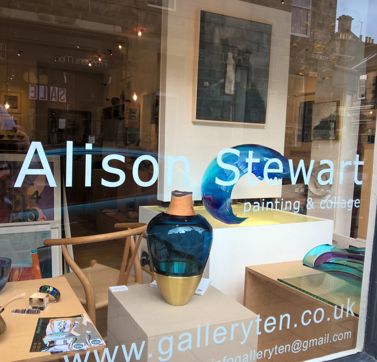 TENedinburgh's tweet photo. Opening later today @TENedinburgh Alison Stewart @artmaguk painting and collage #Edinburgh @EdinWestEnd_ #williamstreet https://t.co/cG42DTPtZu