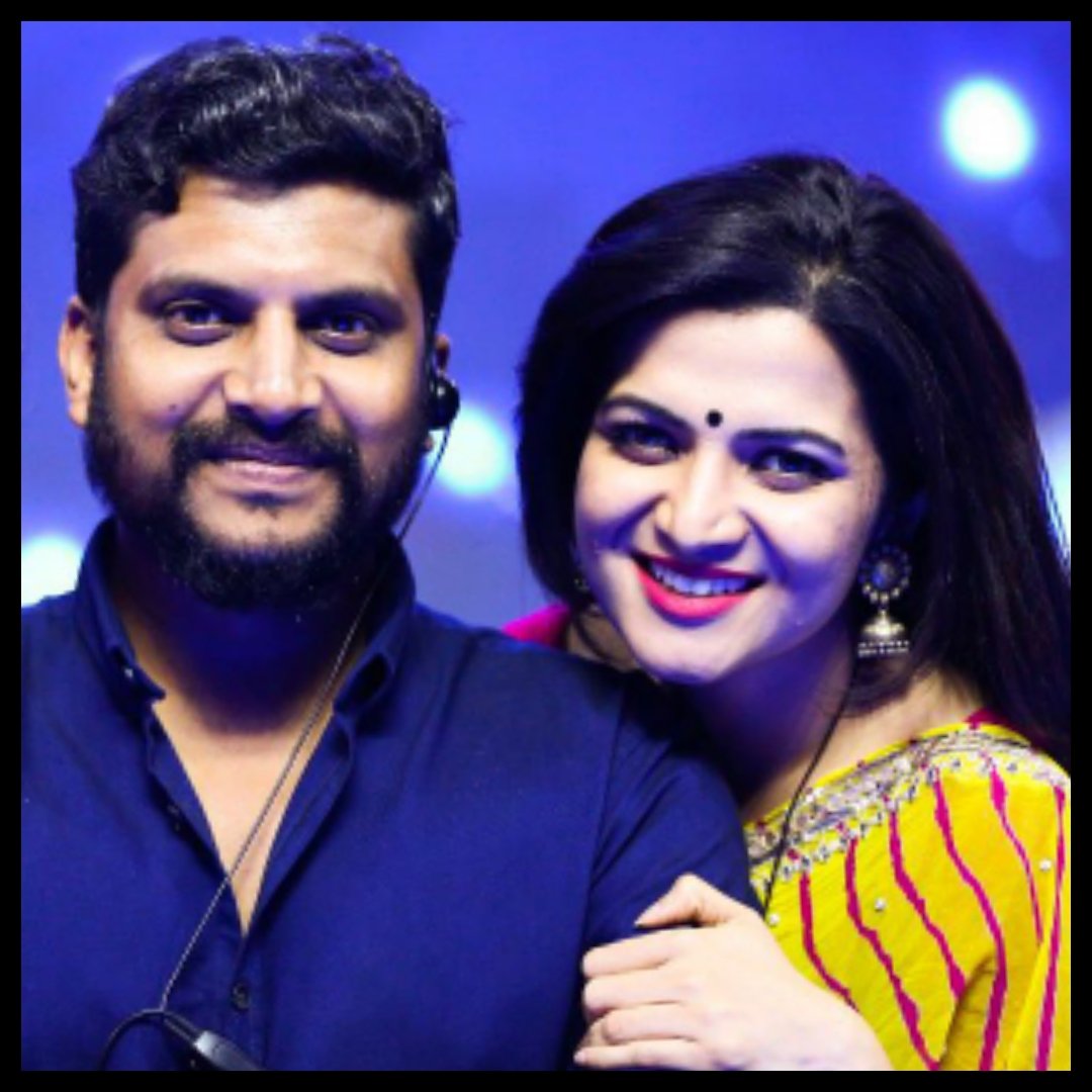VijayakumarViv2's tweet photo. பிறந்தநாள் வாழ்த்துகள் டிடி..! இன்னும் பல பெருமிதங்கள் வரவேண்டும் உன்னை தேடி..!
@DhivyaDharshini https://t.co/L1kp3PKqeT