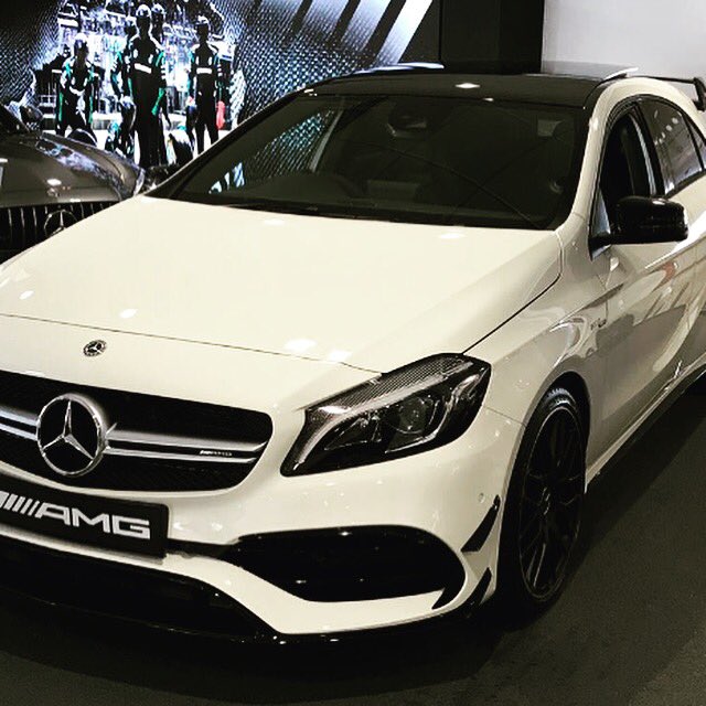 AlexHouse79's tweet image. When you can’t get a @Tesla it’s gotta be #onemanoneengine super excited to drive my new @MercedesAMG A45 on 5 March @MercedesBenzUK