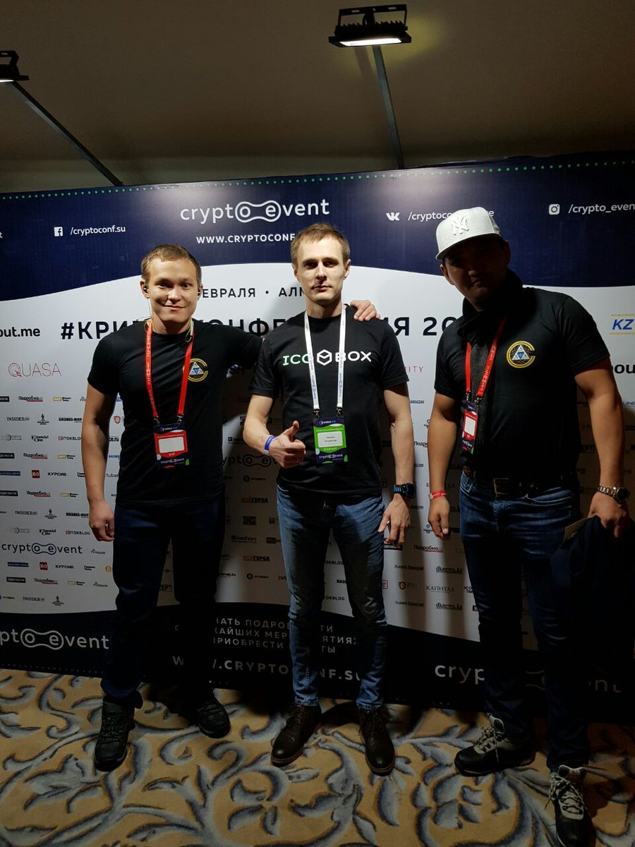 Archiprogram's tweet image. Joint photo with Vladislav Pivnev, Marketing Manager ICOBOX. We hope for further partnership and cooperation with ICOBOX. #Archi #Archicoin #PreICO