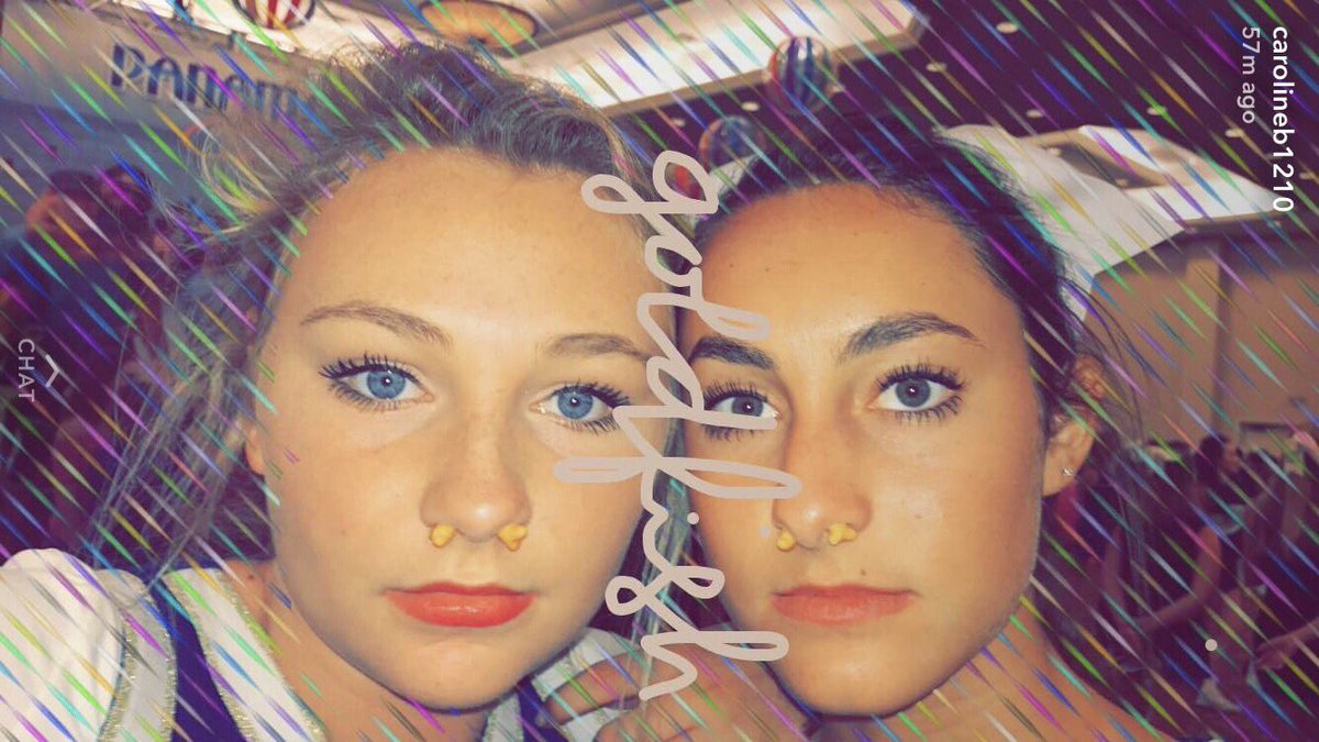 RileyRule's tweet photo. Happy late bday Carl! I love you &amp; all our laughs. ✨✨hope you’ve had the best day @carolineb1210 https://t.co/suuYnHsFJh