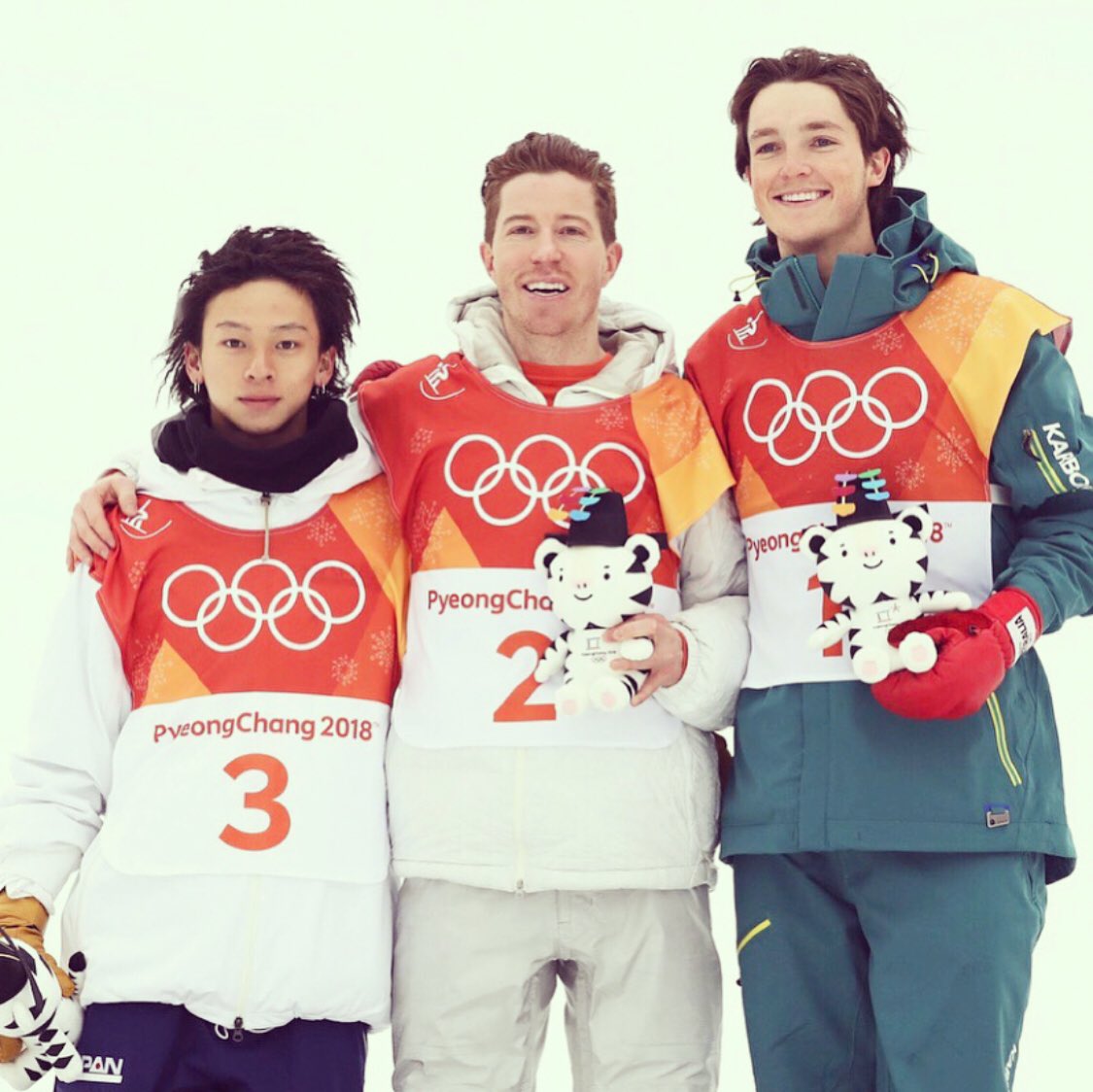 Congrats to @shaunwhite @scottyjames31 

そして今回オリンピックで滑った皆に、おめでとう🎉🎉
みんなの滑りがめちゃくちゃ良くて自分もあげられました❗️

また4年後を楽しみにしています！
最後は、感謝でいっぱいです。

全ての人達に、ありがとう🌎✌️