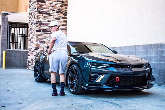 officialjensp's tweet photo. Just became an official model for Ford! 🔥👀💯 #waitingforthehate better cop your @issues.la MERCH! @codyx1le PC @chowballs https://t.co/JLhQMtLsv5 https://t.co/OL6amkwIyX