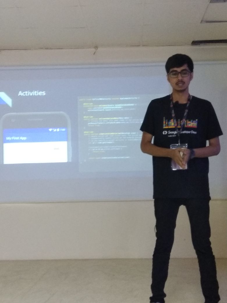 gnunify's tweet photo. Deven Joshi introducing attendees to Android - the most widely used Mobile Operating System.
Agenda:
1. Why Android?
2. Basics of an Android App
3. Android Studio Walk through
4. Making an Android App
5. How to start?
#gnuNify2018 #knowafest #opensource https://t.co/yTUjNq5ECf