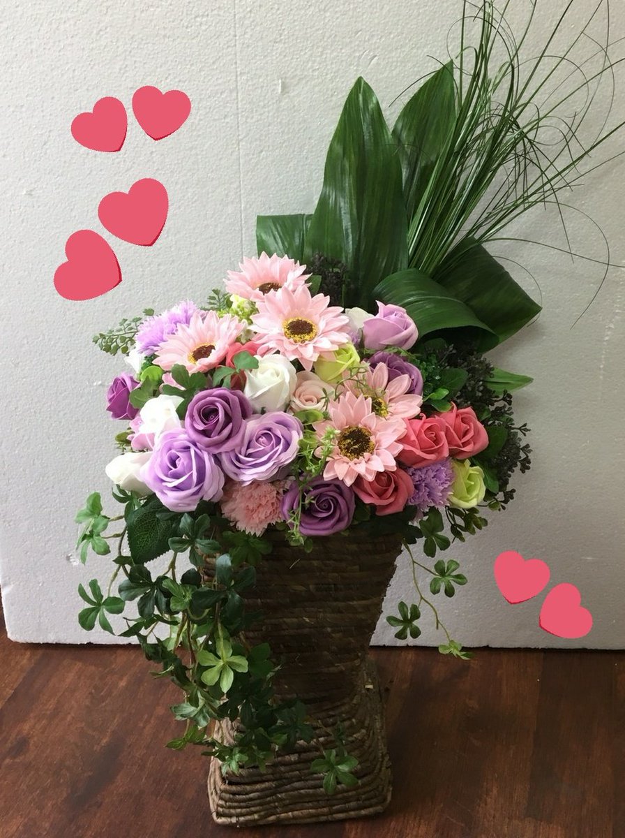 キャサリン 花屋のふっちゃん Twitterren これね 枯れないお花をプレゼント したいっていうお客様の希望 シャボンフラワーのアレンジ ふんわり良い香りも楽しめて 長く飾れると喜んでもらえたよ アトリエ花美蔵 シャボンフラワー ソープフラワー キャサリン 花屋のふっちゃん Twitterren これね 枯れないお花をプレゼント したいっていうお客様の希望 シャボンフラワーのアレンジ ふんわり良い香りも楽しめて 長く飾れると喜んでもらえたよ アトリエ花美蔵 シャボンフラワー ソープフラワー