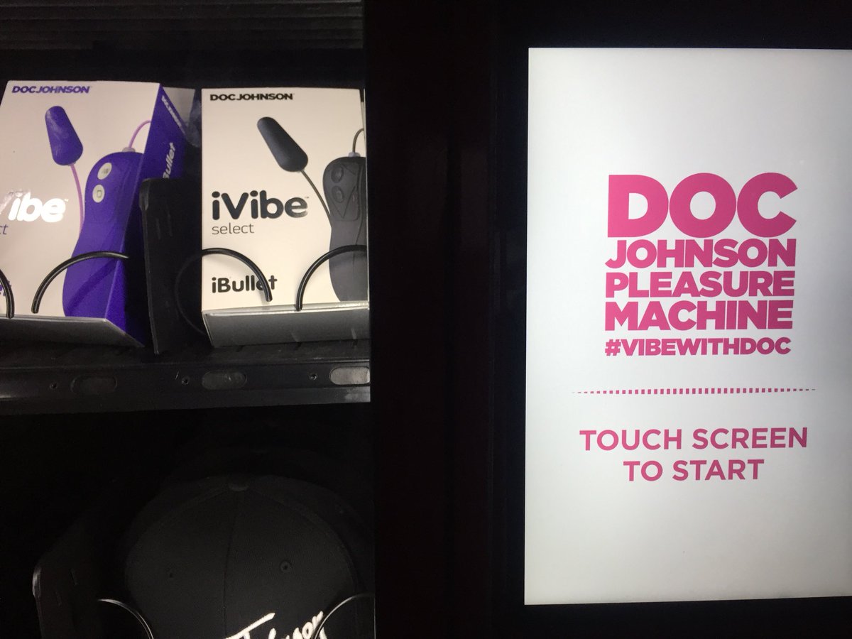 Tolliv3r's tweet photo. #vibewithdoc https://t.co/KgGLRdey6C