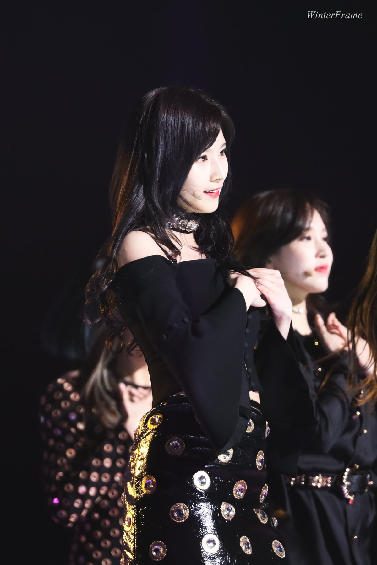 DWOe8JzVAAAWfxf.jpg:large