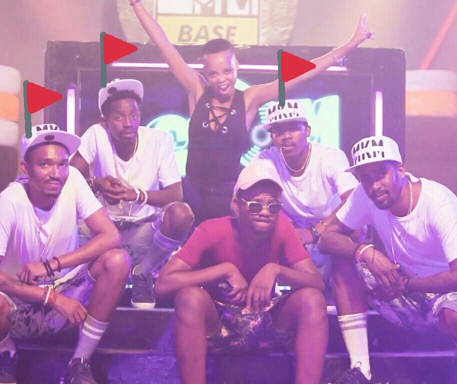 RealCeeya's tweet photo. 11 Years in the Game!! π° We Coming from far!! Best Friends/Best Dance Group!! #GodIsStillWithUs π https://t.co/b5C2TqJSJu