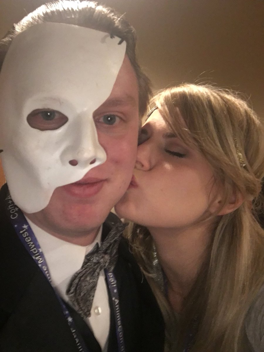 PhantomOfGamers's tweet photo. @TiaToony a little late but happy Valentine’s Day from your angel of music 😜 https://t.co/qI41zLZQeH