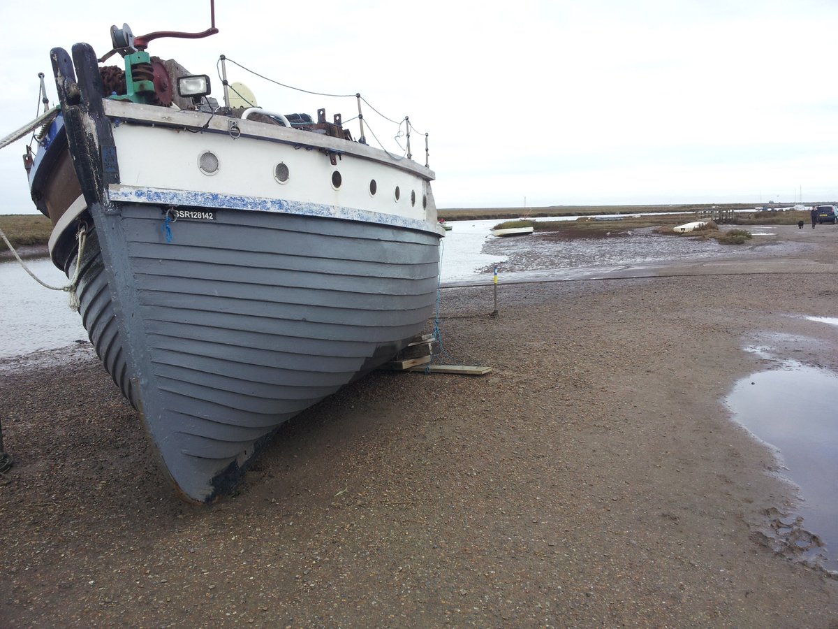 What the #beach means at #Blakeney in #Norfolk, with <a href="/HallHindringham/">Hindringham Hall</a> - manonabeach.com/norfolk/blaken…