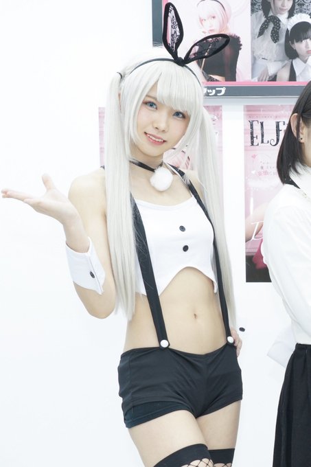 Twitterのコスプレ画像22